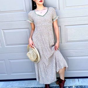Adorable 90s Vintage Maxi Cottage Dress